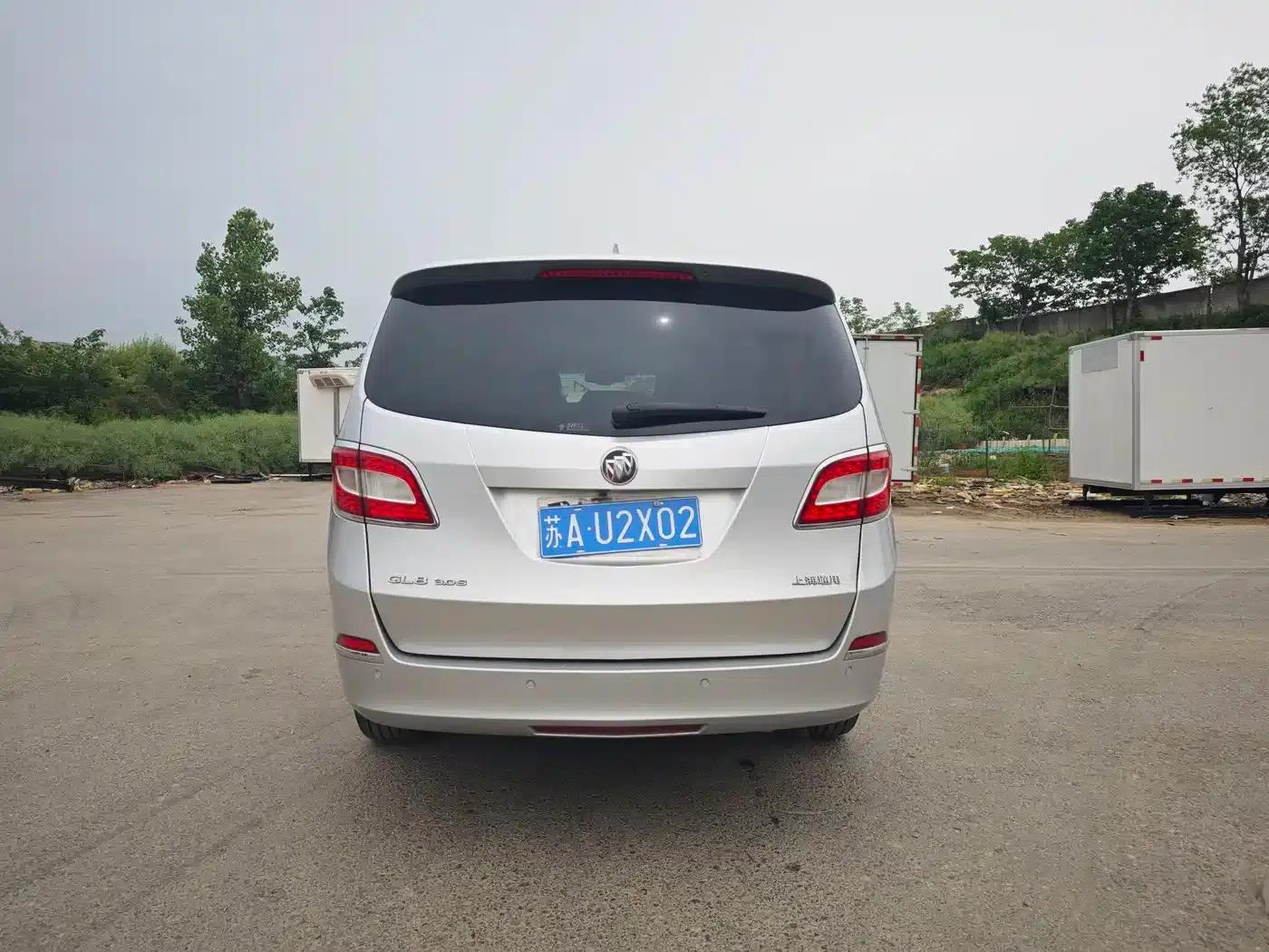 Buick GL8 2013 3.0L XT Luxury Business Flagship Edition — миниатюра 18