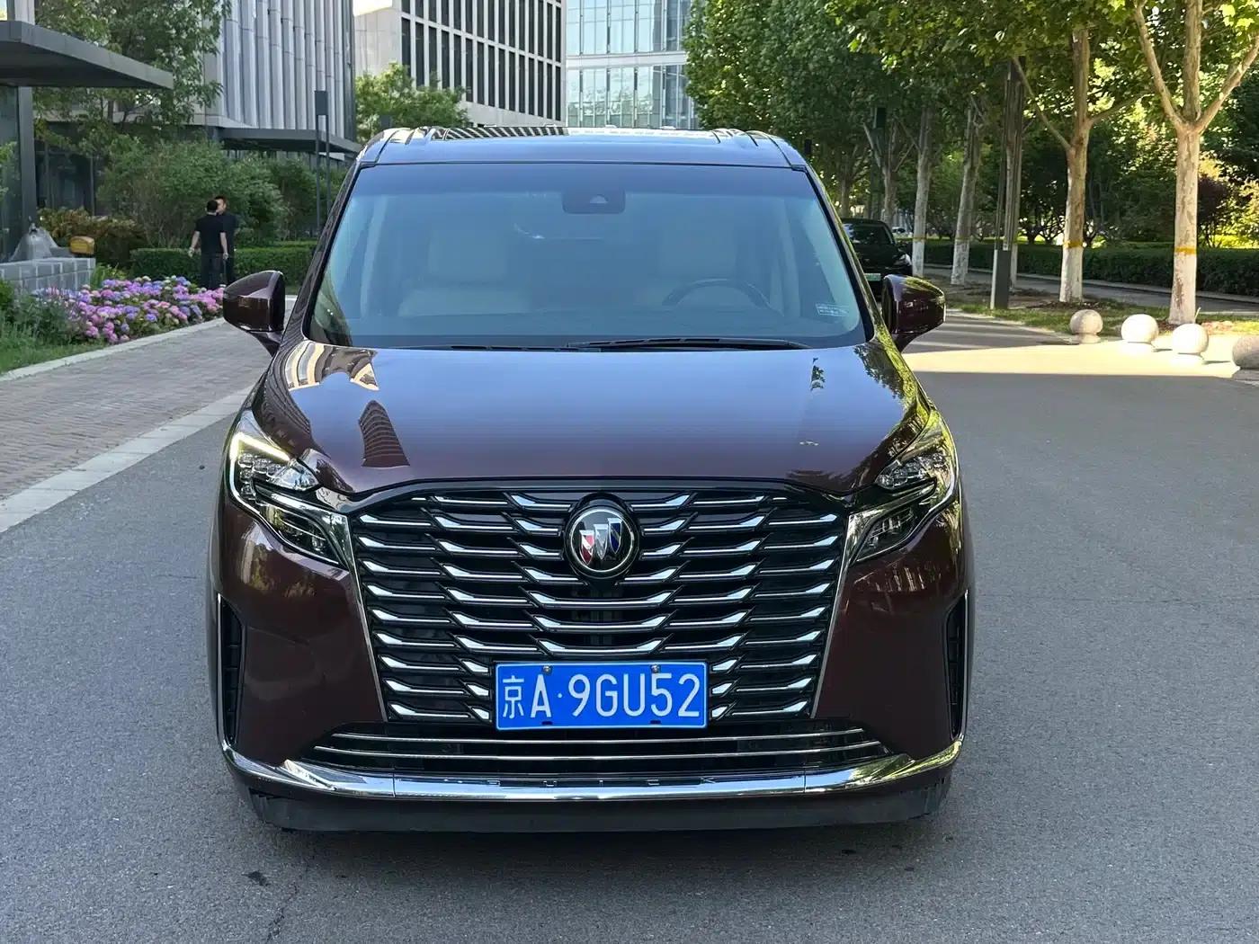 Buick GL8 2022 ES Avantgarde 653T Premium Edition — миниатюра 2