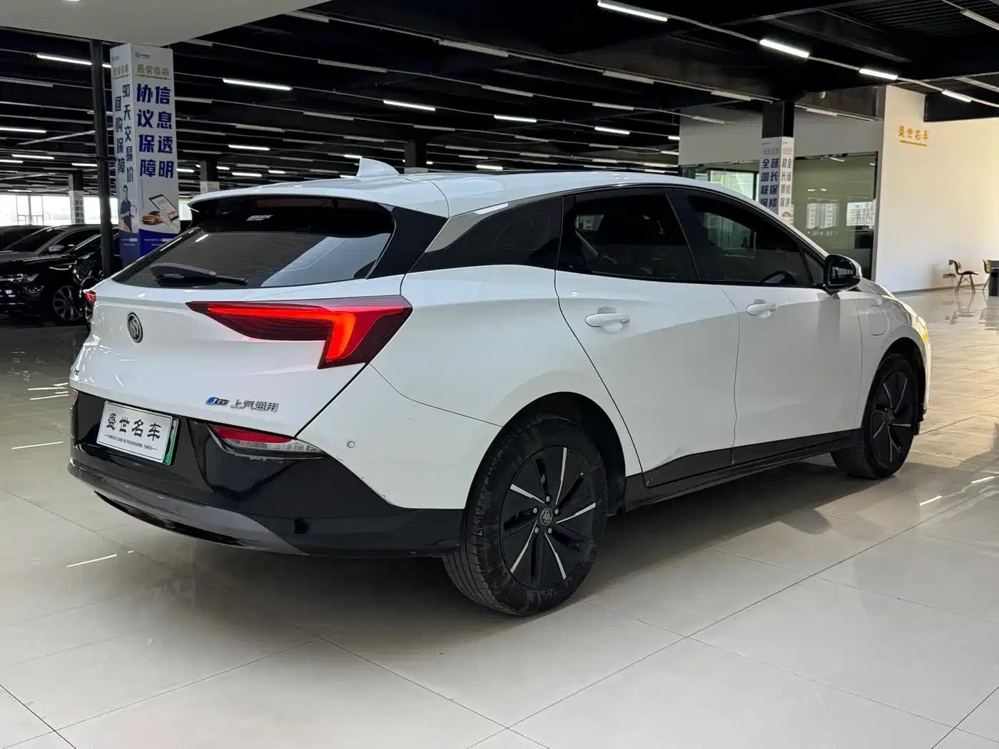 Buick Velite 6 2023 430km Premium Edition — миниатюра 11