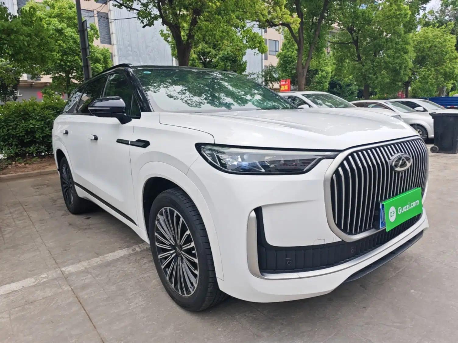 Chery Tiggo 9 2025 2.0T Automatic Two-Wheel Drive Luxury Edition 5 Seats — миниатюра 3