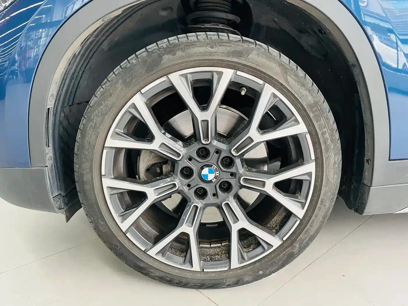BMW X1 2021 xDrive25Li Premium — миниатюра 3