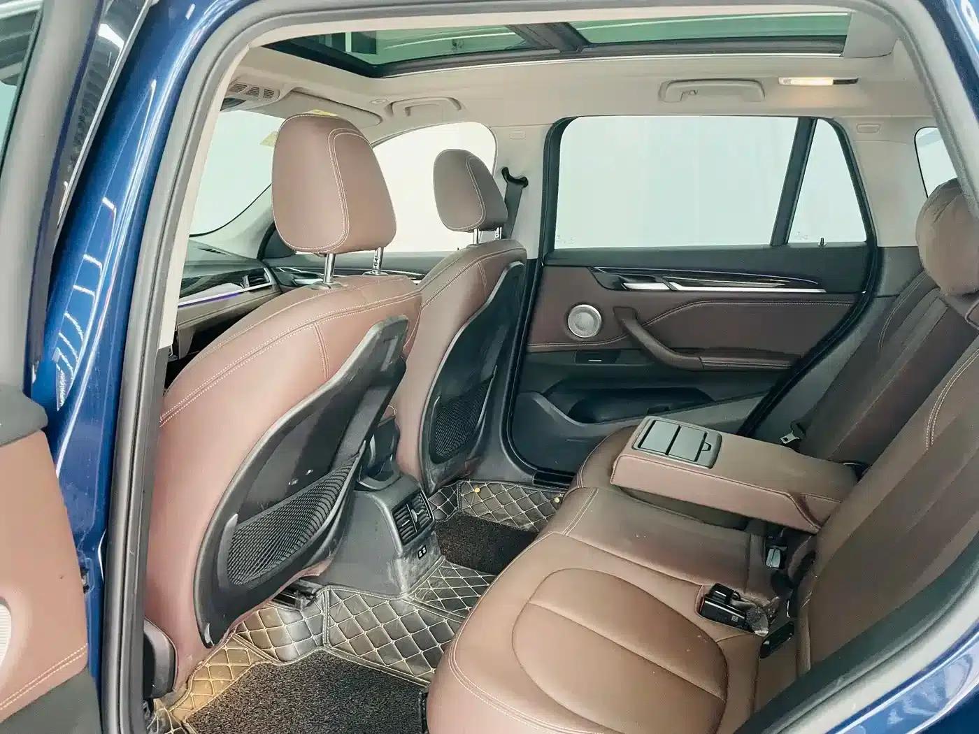 BMW X1 2021 xDrive25Li Premium — миниатюра 10