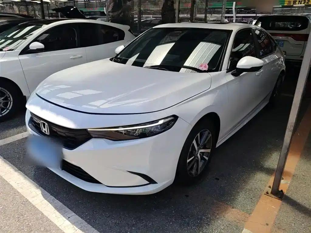 Stylish 2023 240TURBO CVT Leading Edition — миниатюра 2