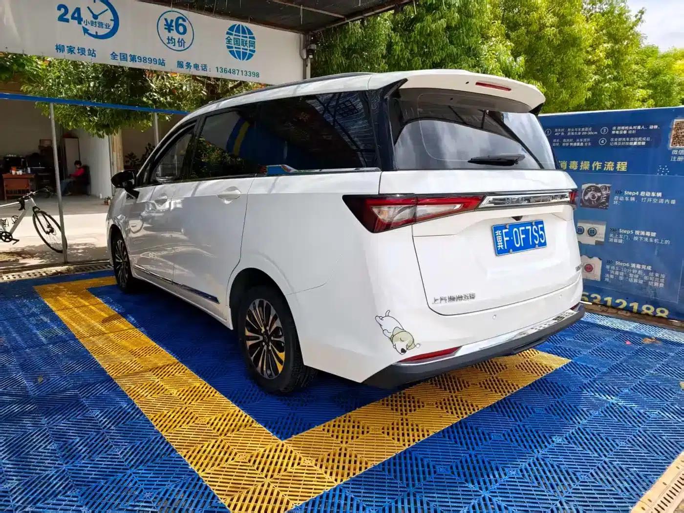 Wuling Jiachen 2022 1.5T CVT Premium Flagship Edition — миниатюра 10