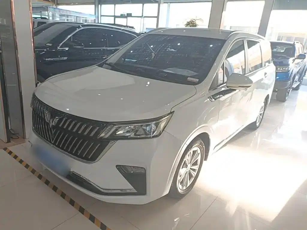 Wuling Jiachen 2022 1.5T CVT Smart Luxury Edition — миниатюра 1