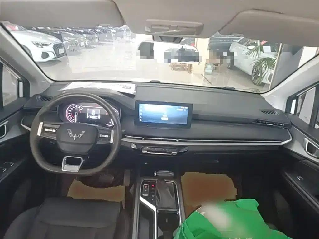 Wuling Jiachen 2022 1.5T CVT Smart Luxury Edition — миниатюра 10