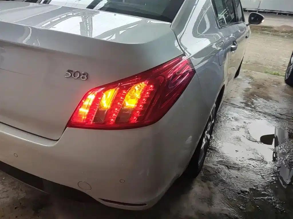 Peugeot 508 2013 2.0L 2nd Anniversary Automatic Smart Edition — миниатюра 8