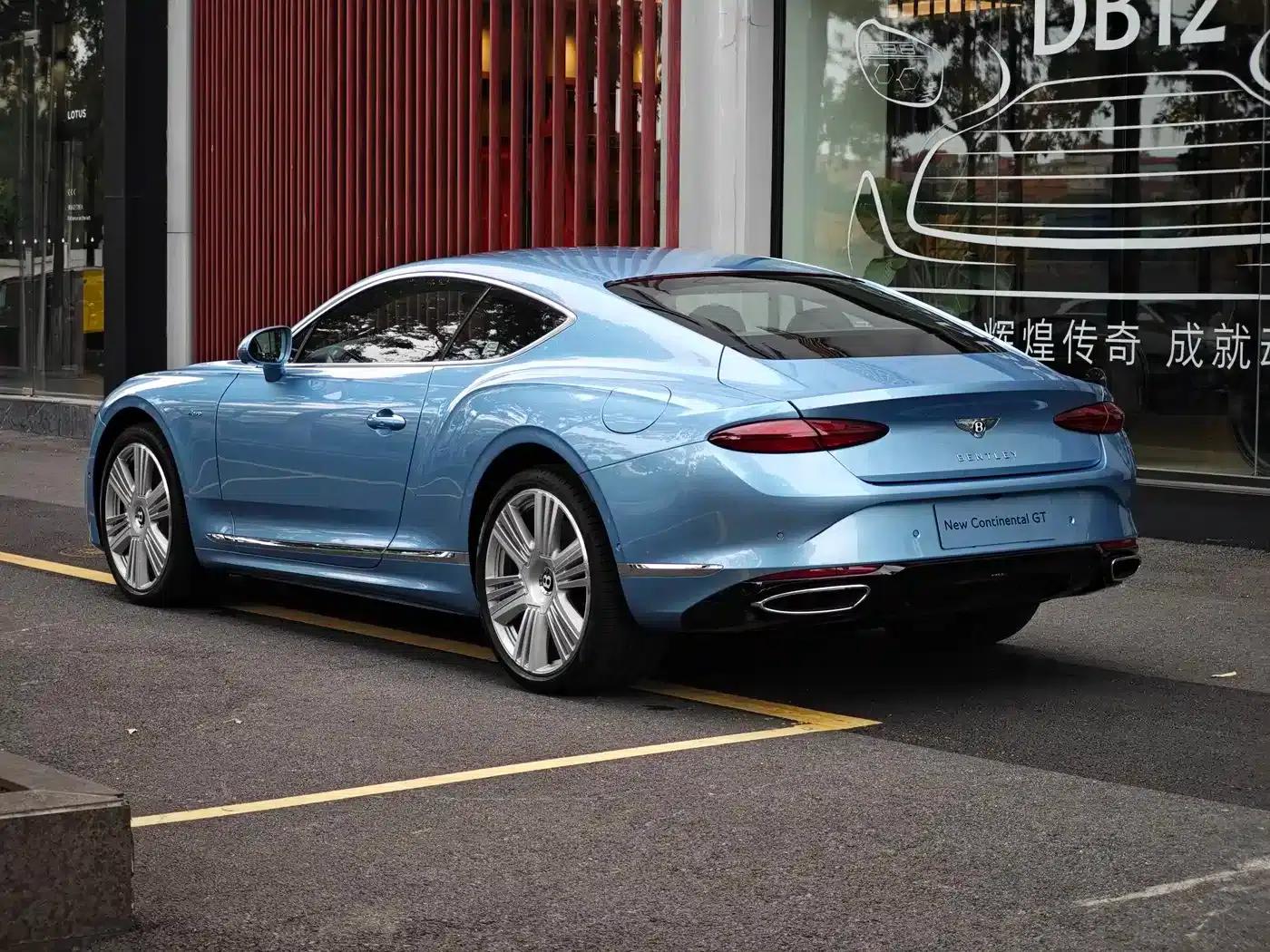 2024 Continental 4.0T GT V8 Elegance Edition — миниатюра 2