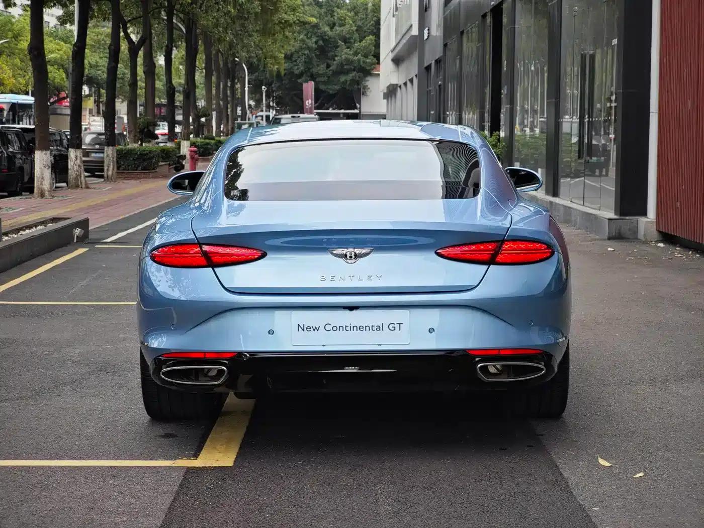 2024 Continental 4.0T GT V8 Elegance Edition — миниатюра 17