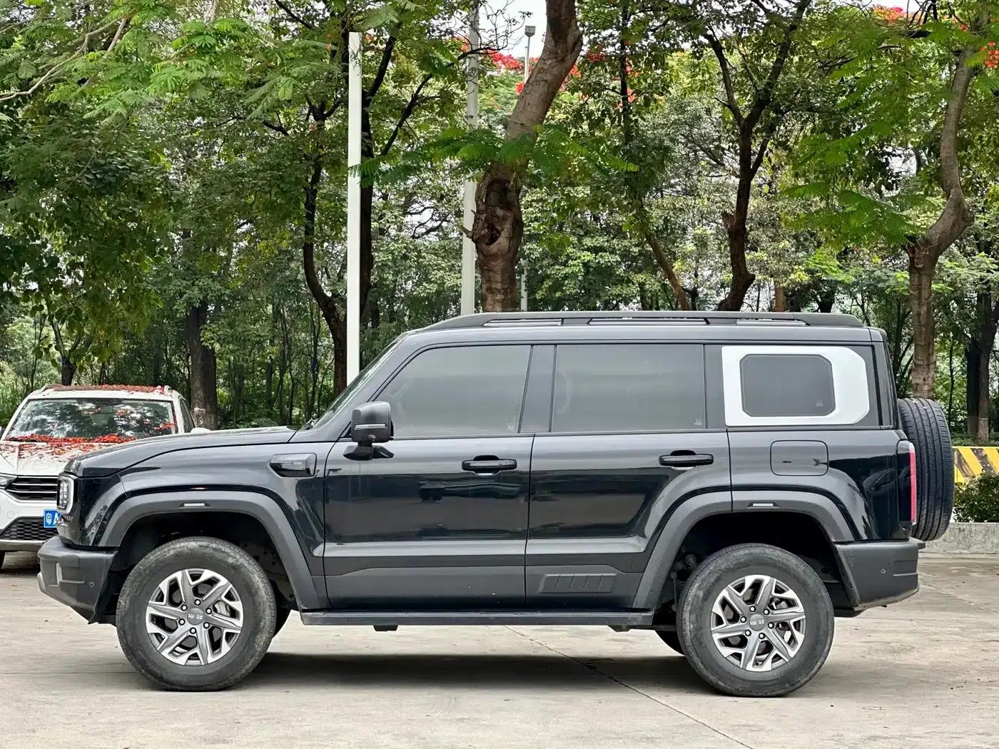 Beijing BJ40 2024 2.0T City Hunter Edition (Heroic Model) — миниатюра 5