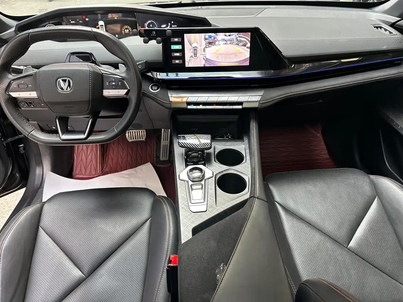 Changan UNI-V 2022 1.5T Sport Edition — миниатюра 6