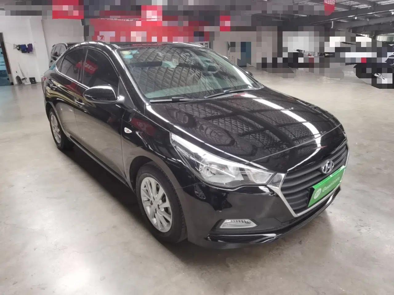 Hyundai Verna (new generation) 2016 1.4L Manual Cool Edition GLS — миниатюра 3