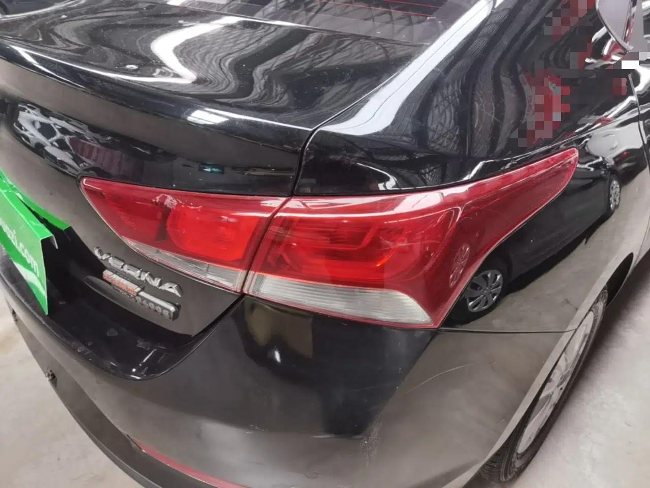 Hyundai Verna (new generation) 2016 1.4L Manual Cool Edition GLS — миниатюра 7