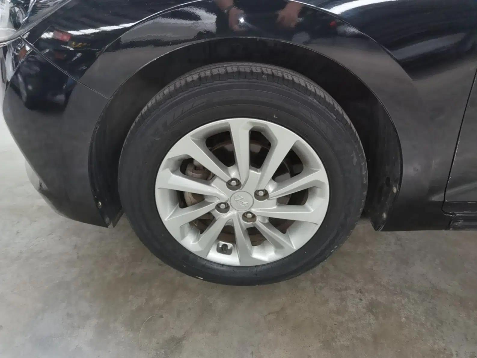 Hyundai Verna (new generation) 2016 1.4L Manual Cool Edition GLS — миниатюра 8