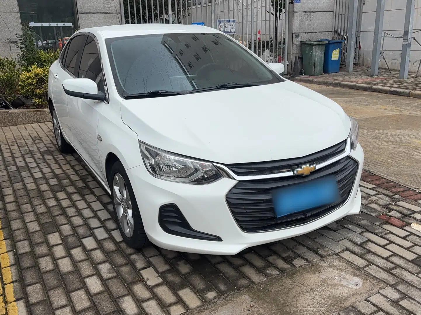 Chevrolet Cavalier 2020 325T Automatic Enjoyment Edition — миниатюра 3