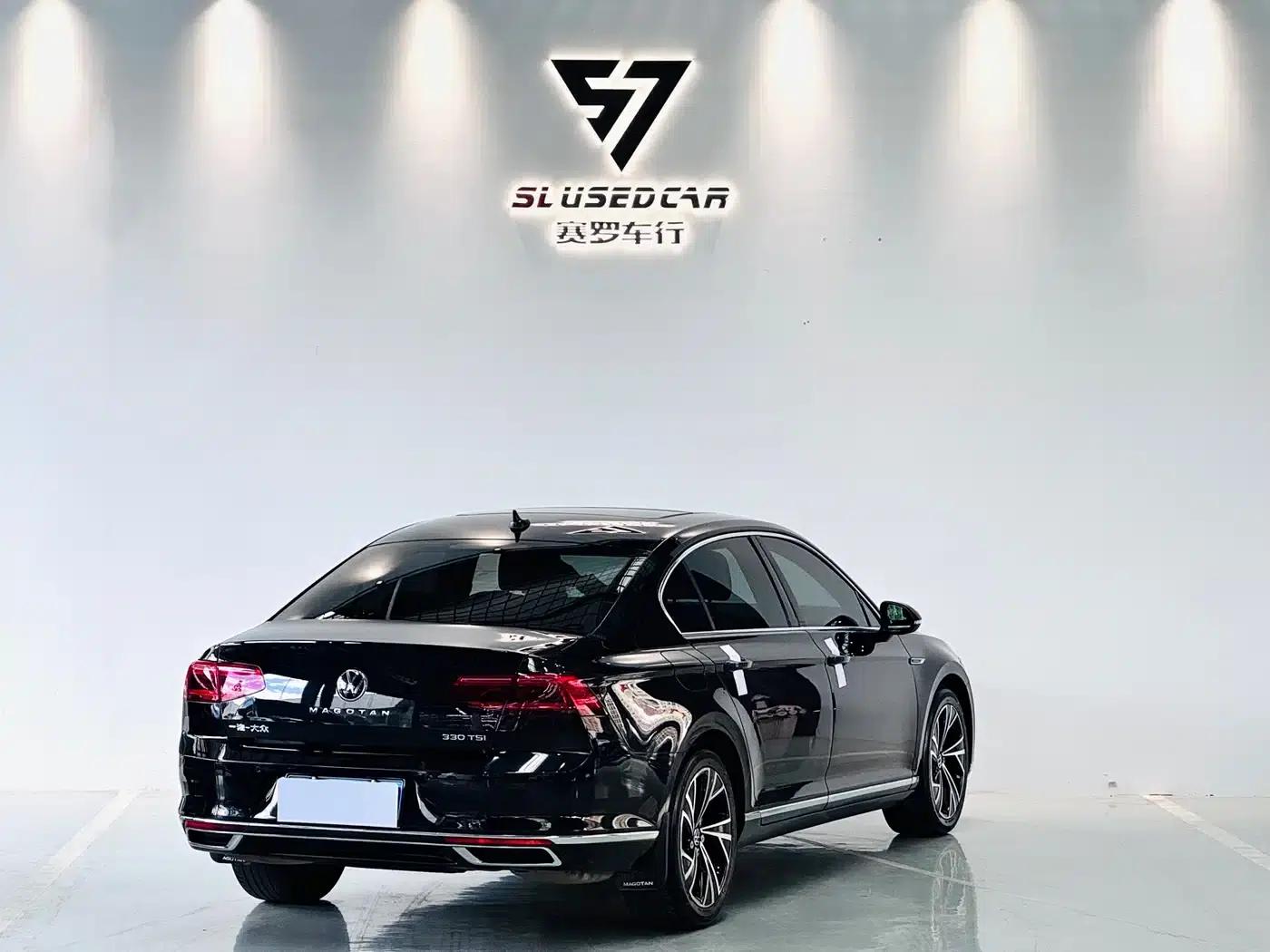 Volkswagen Passat 2021 330TSI DSG 30th Anniversary Edition — миниатюра 7