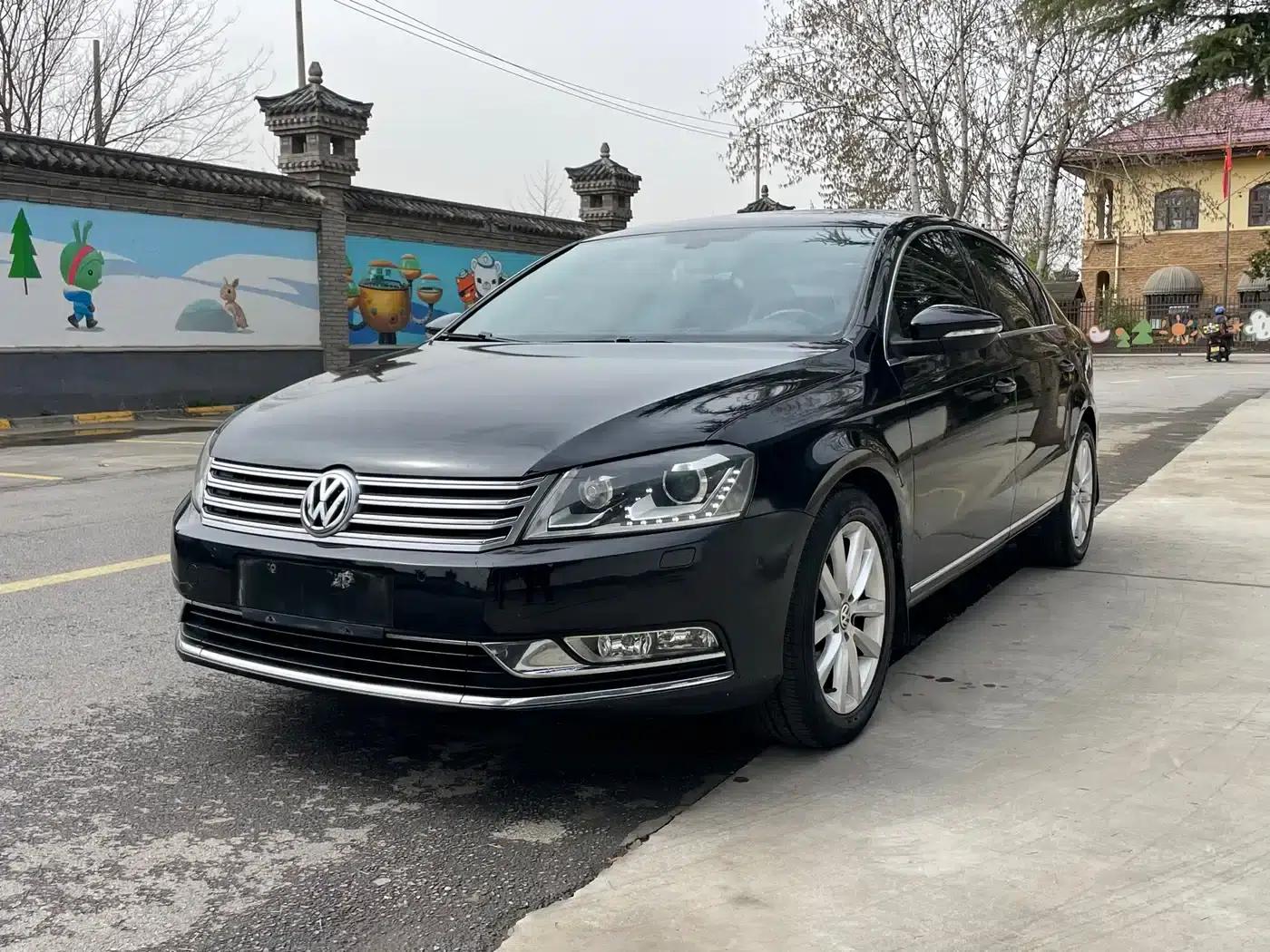 2013 Volkswagen Passat 1.8TSI Premium — миниатюра 1