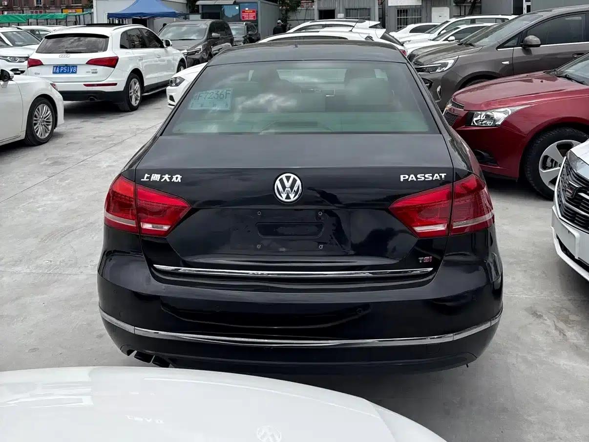 2014 Passat 1.8TSI DSG Royal Edition — миниатюра 4