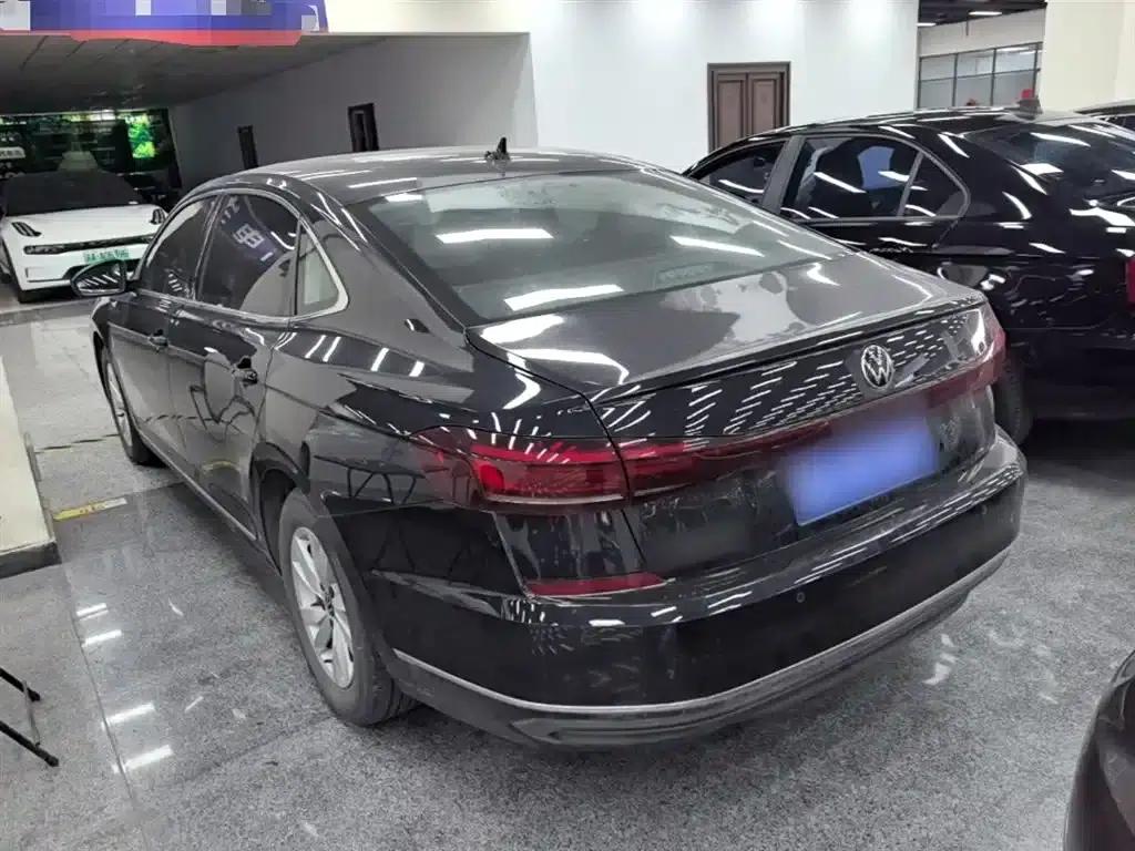 2025 Passat Outstanding Edition 280TSI Business Version — миниатюра 5
