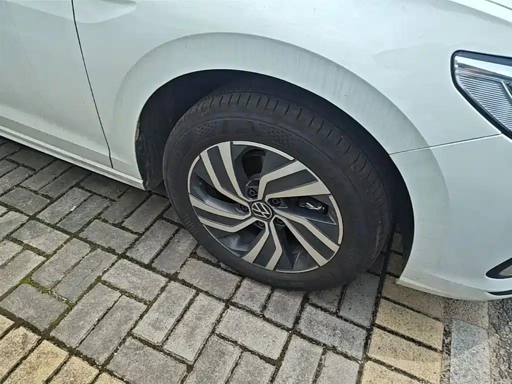 2025 Volkswagen Bora Facelift 200TSI DSG Joyful Navigation Edition — миниатюра 14