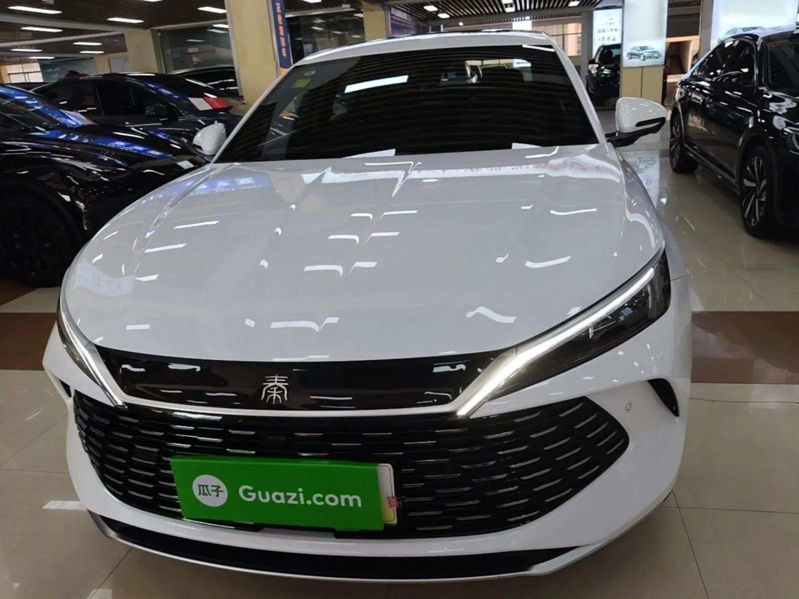 BYD Qin L 2025 DM-i Smart Drive 120KM Superior Model — миниатюра 2