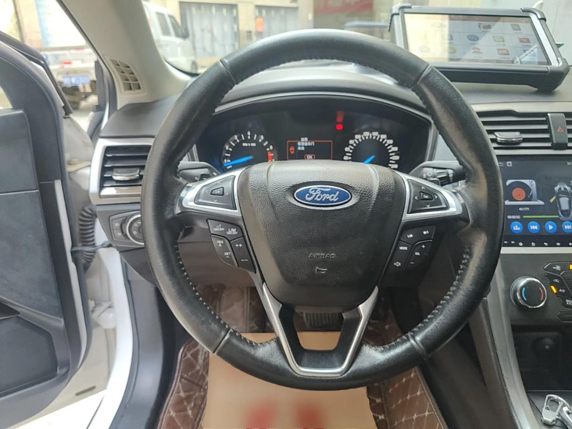 Ford Mondeo 2017 Facelifted EcoBoost 180 Fashion Edition — миниатюра 14