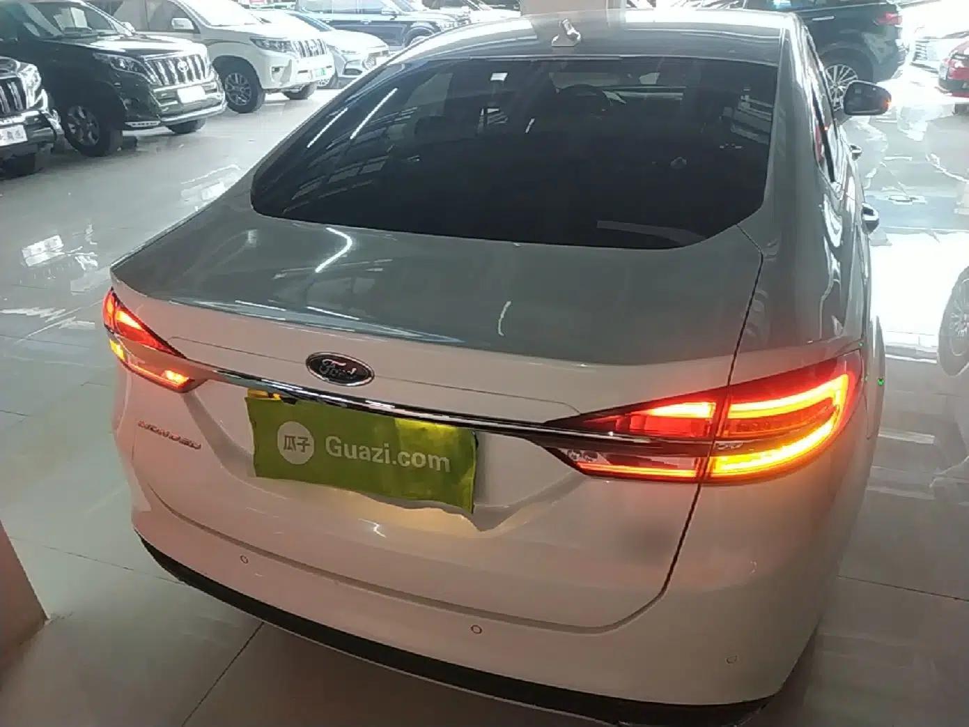 Ford Mondeo 2017 EcoBoost 180 Stylish Model — миниатюра 5