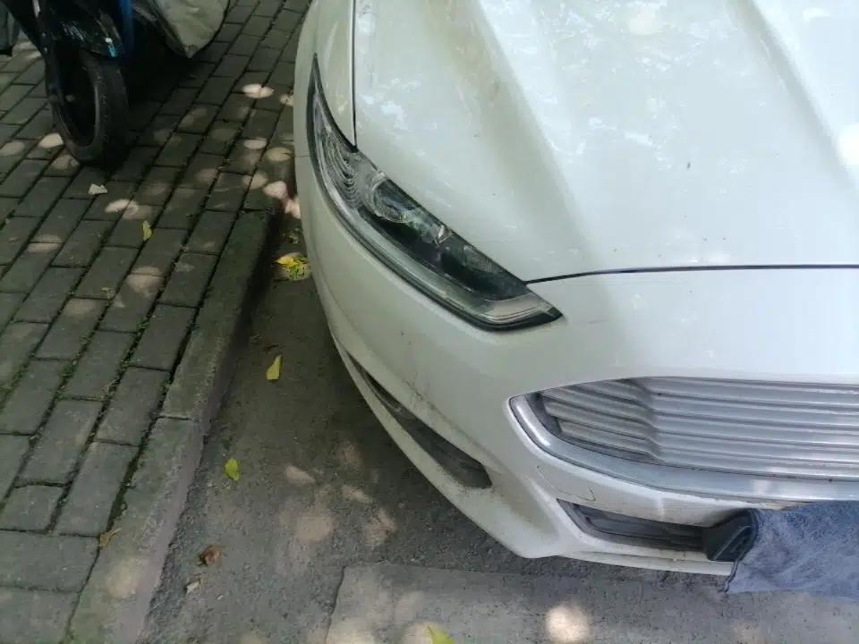 Ford Mondeo 2013 1.5L GTDi180 Fashion Edition — миниатюра 7