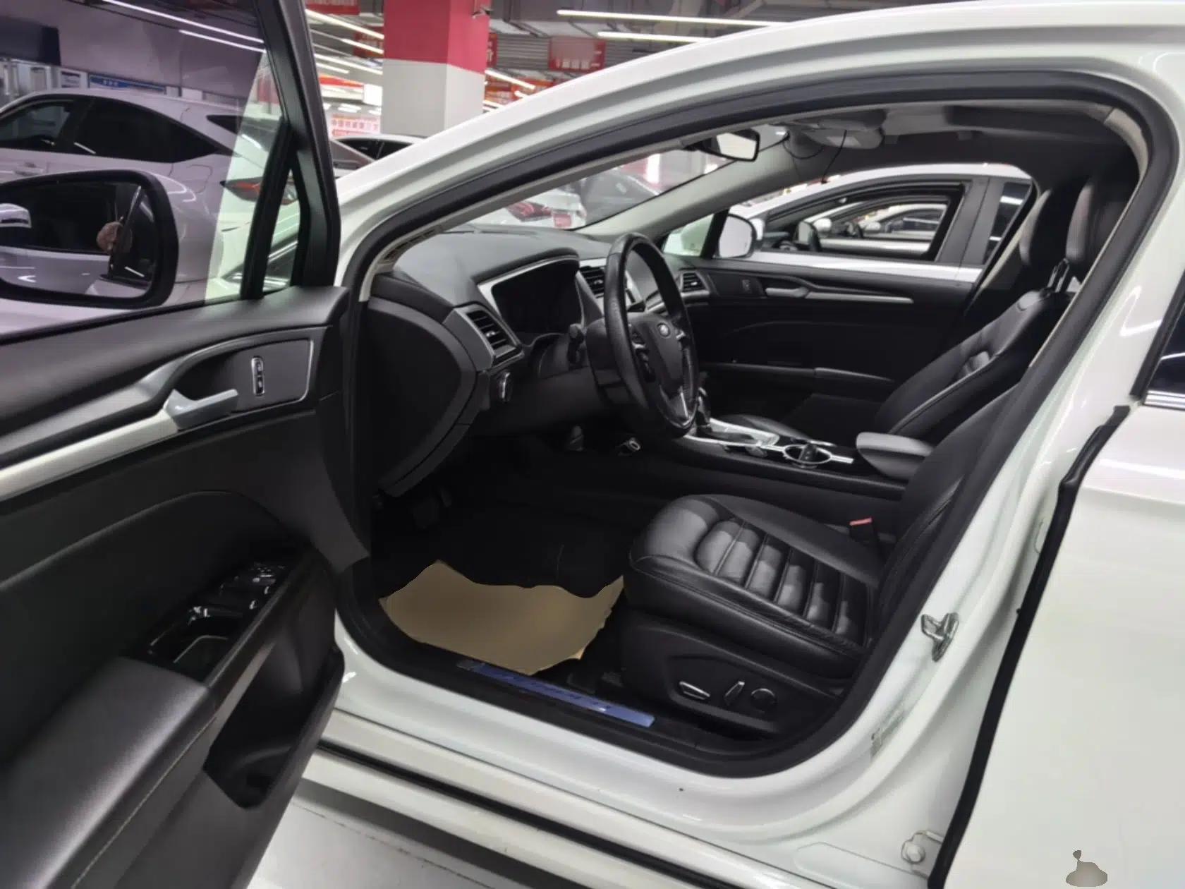 Ford Mondeo 2013 1.5L GTDi180 Fashion Edition — миниатюра 19
