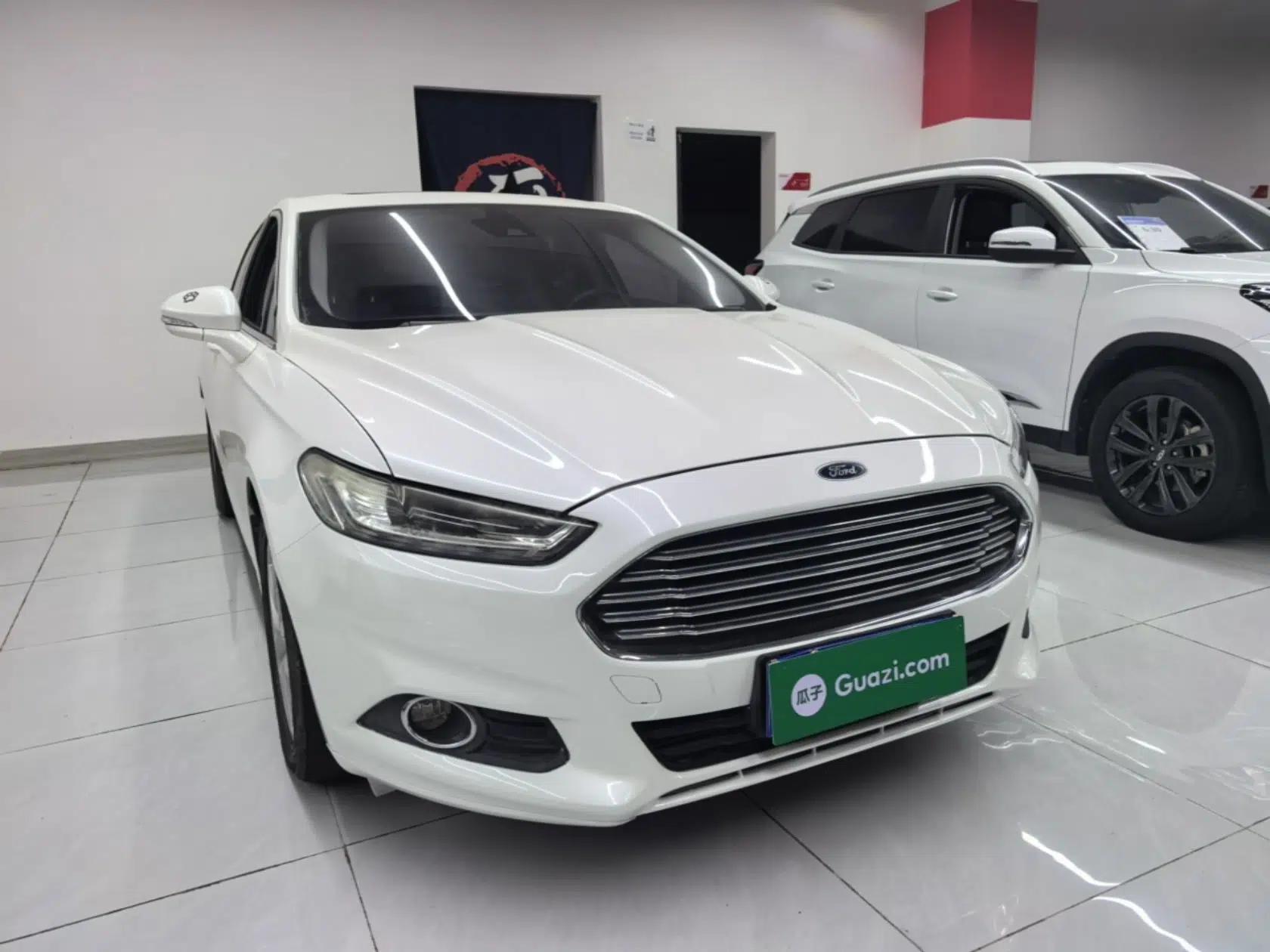 Ford Mondeo 2013 1.5L GTDi180 Fashion Edition — миниатюра 3