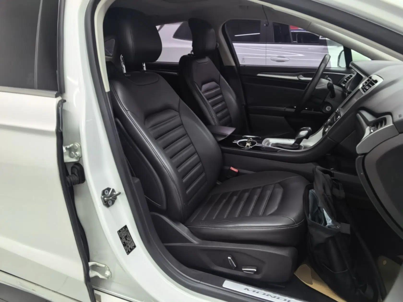 Ford Mondeo 2013 1.5L GTDi180 Fashion Edition — миниатюра 23