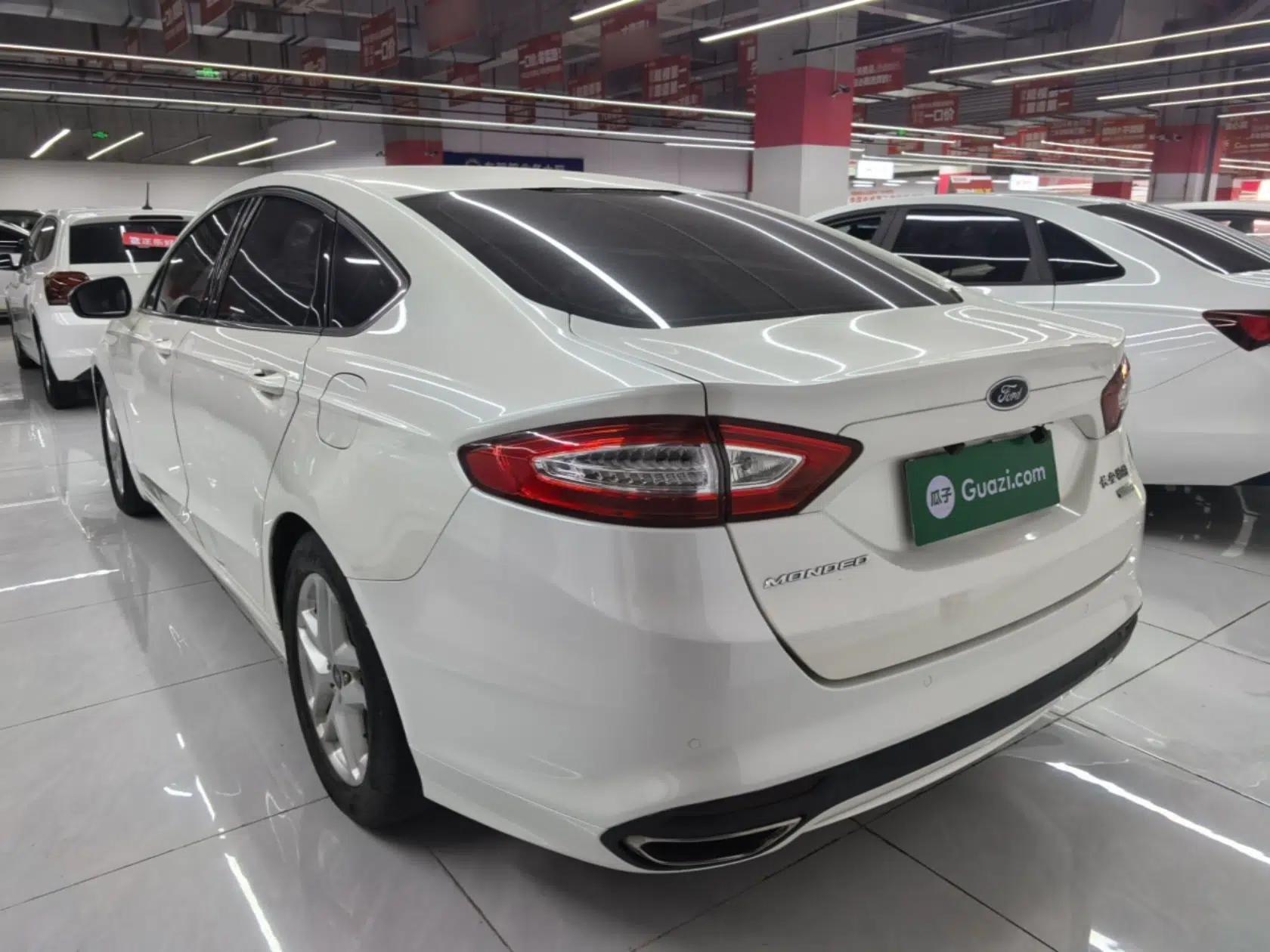 Ford Mondeo 2013 1.5L GTDi180 Fashion Edition — миниатюра 4