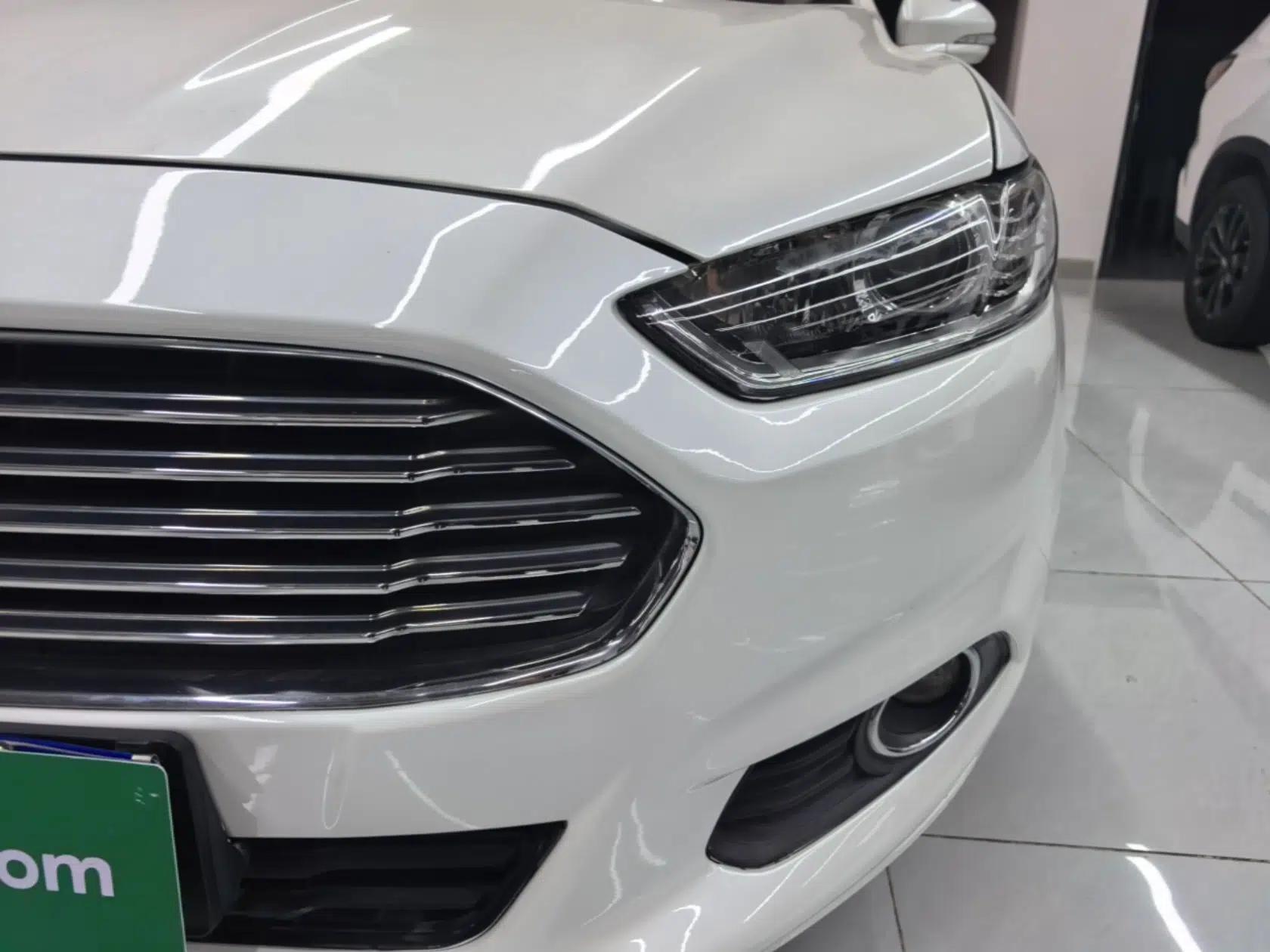 Ford Mondeo 2013 1.5L GTDi180 Fashion Edition — миниатюра 9