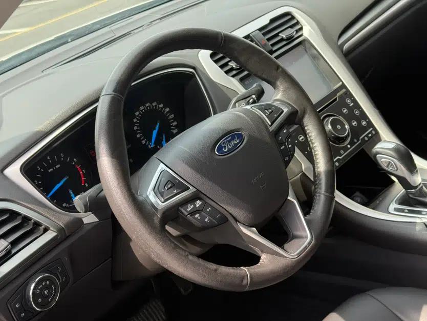 Ford Mondeo 2013 1.5L GTDi180 Fashion Edition — миниатюра 24