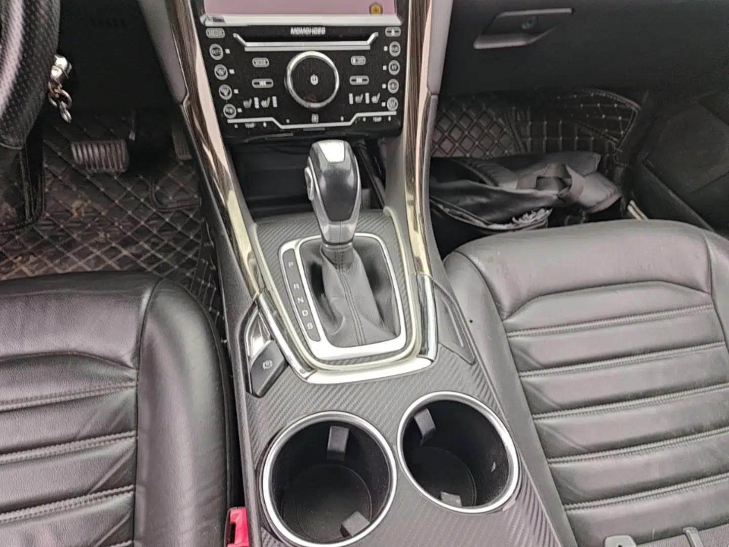 Ford Mondeo 2013 1.5L GTDi180 Fashion Edition — миниатюра 17