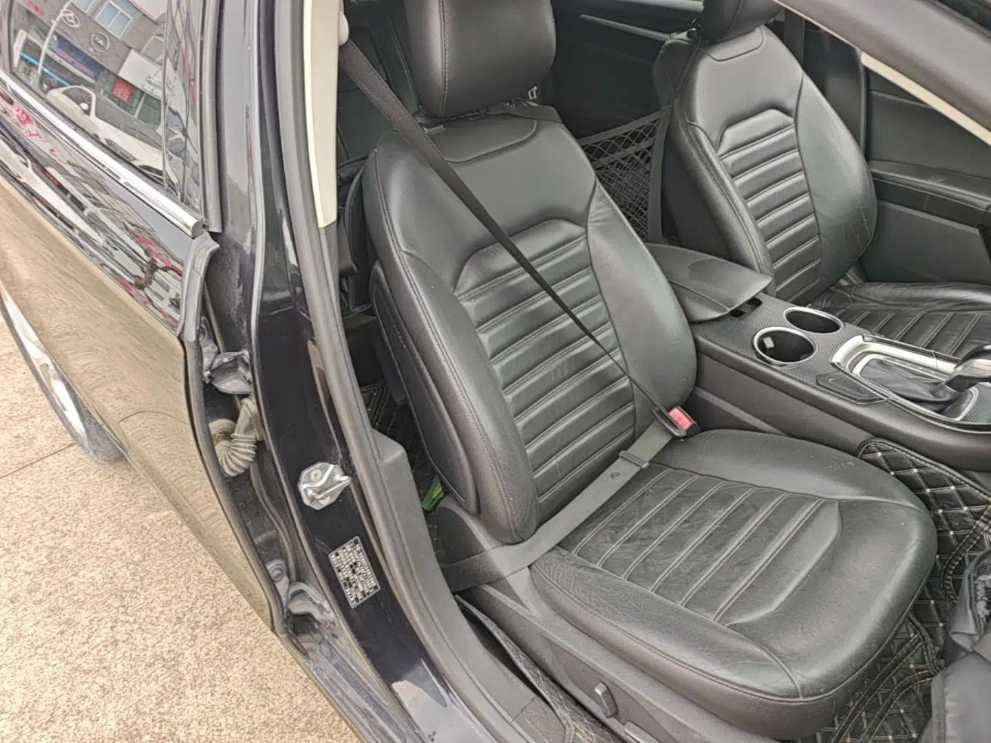 Ford Mondeo 2013 1.5L GTDi180 Fashion Edition — миниатюра 23