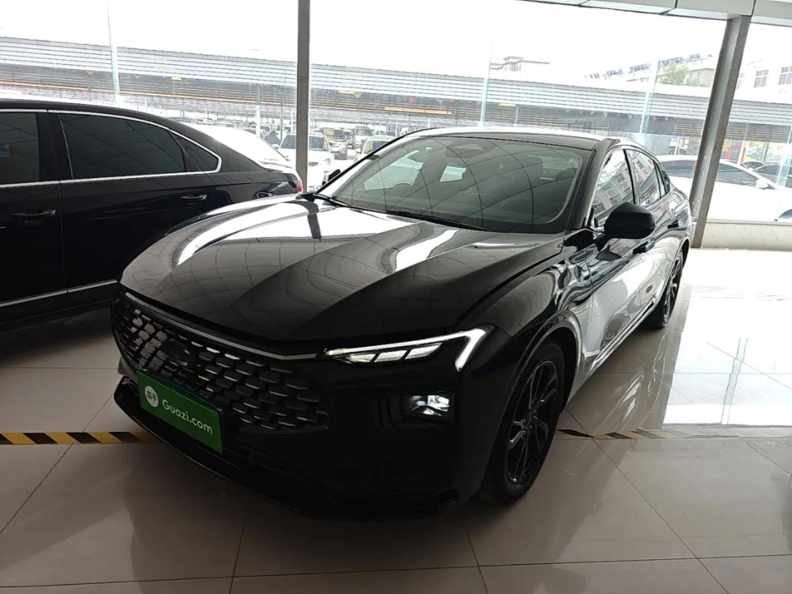 Ford Mondeo 2022 Restyled EcoBoost 245 Luxury Version — миниатюра 1