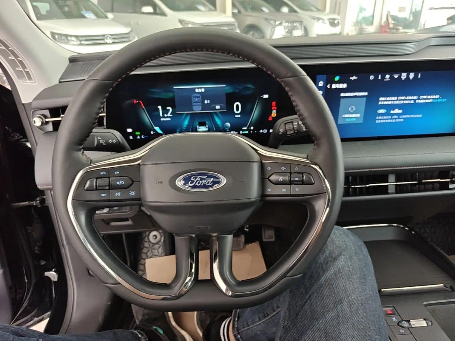 Ford Mondeo 2022 Restyled EcoBoost 245 Luxury Version — миниатюра 14