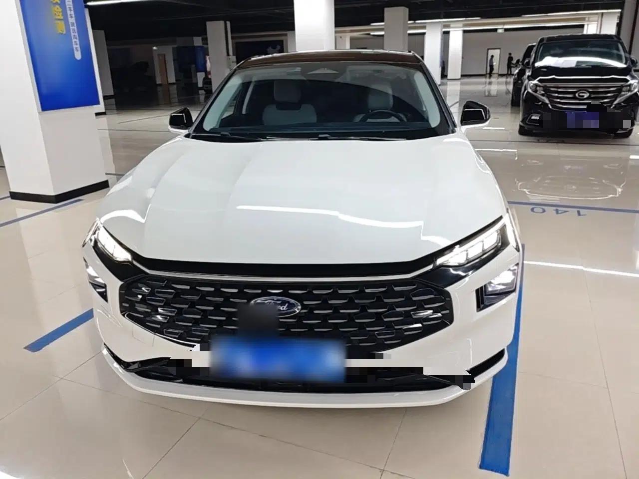 Ford Mondeo 2022 EcoBoost 245 Luxury Model — миниатюра 2