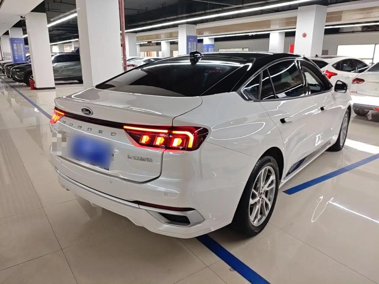Ford Mondeo 2022 EcoBoost 245 Luxury Model — миниатюра 6