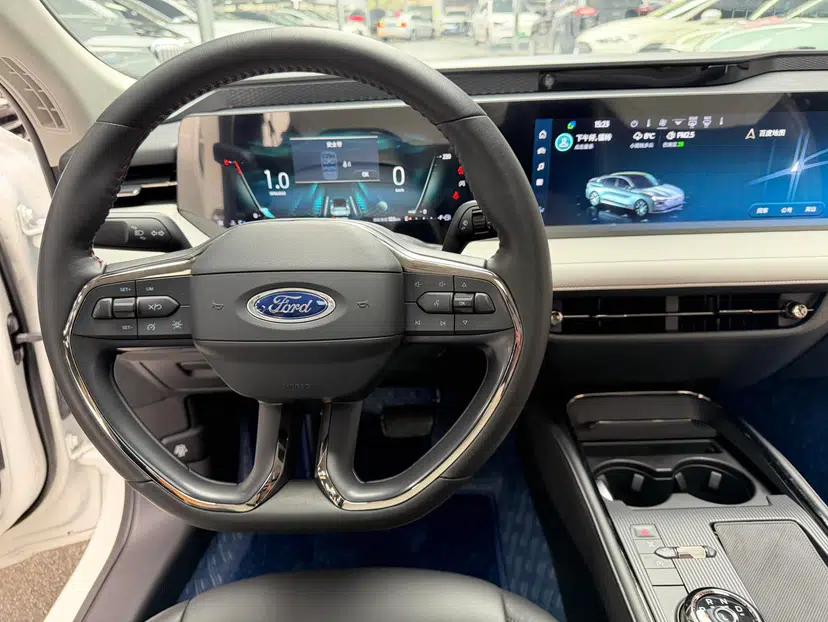Ford Mondeo 2022 EcoBoost 245 Luxury Model — миниатюра 26