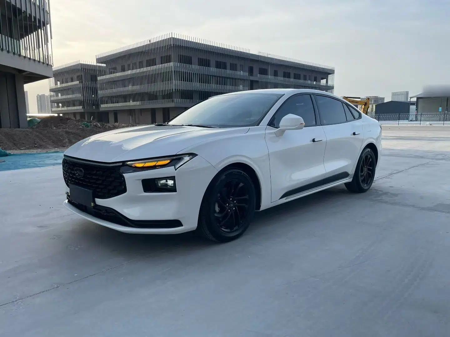 Ford Mondeo 2025 1.5T EcoBoost Comfort Version — миниатюра 1