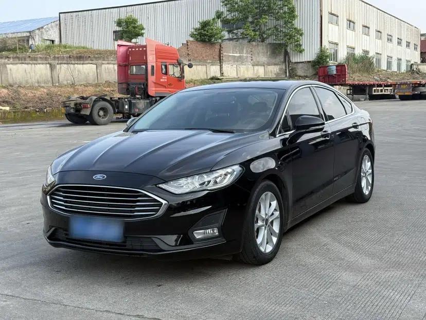 Ford Mondeo 2020 EcoBoost 180 Stylish Model — миниатюра 1