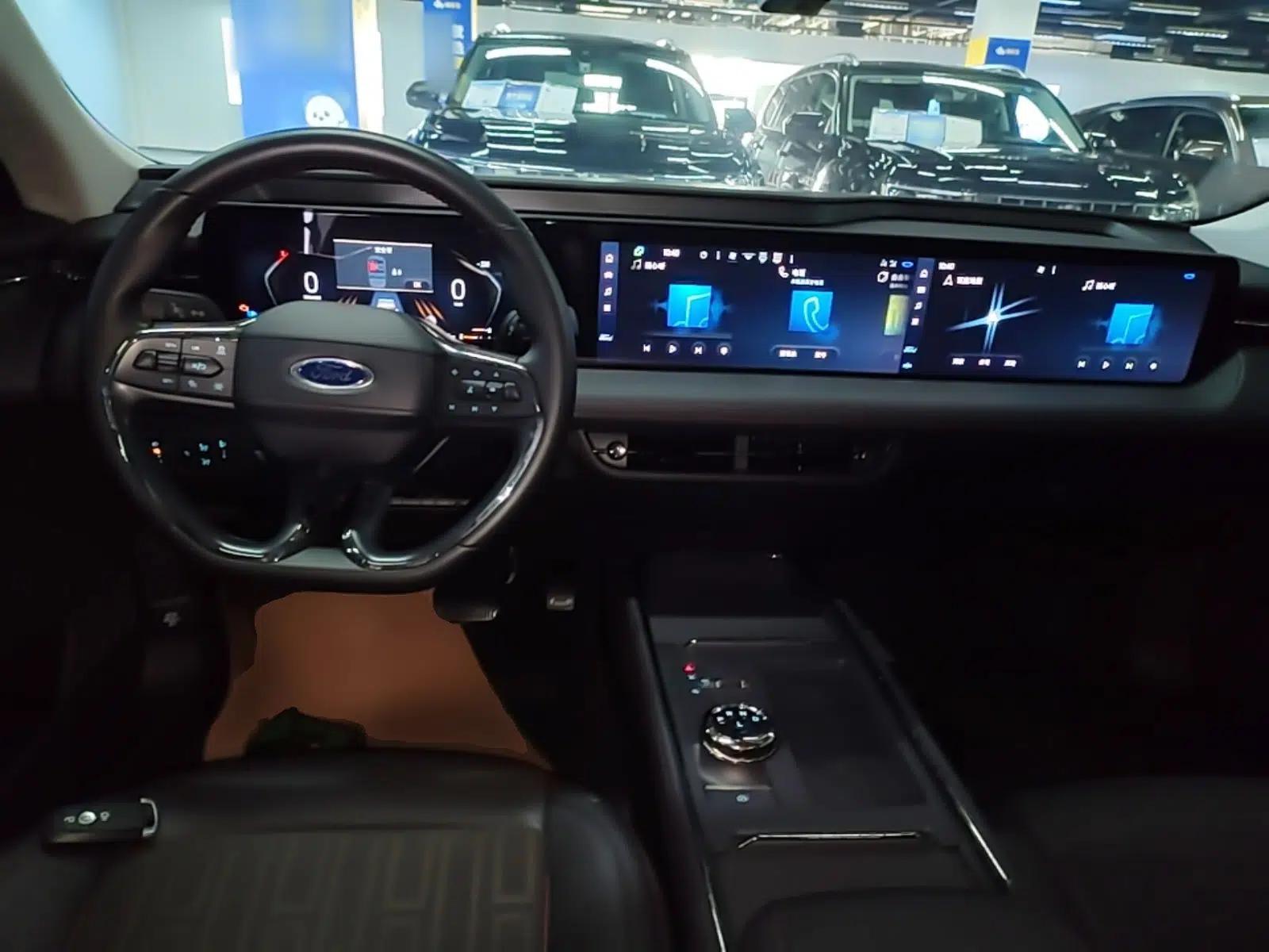 Ford Mondeo 2023 EcoBoost 180 Luxury Model — миниатюра 12