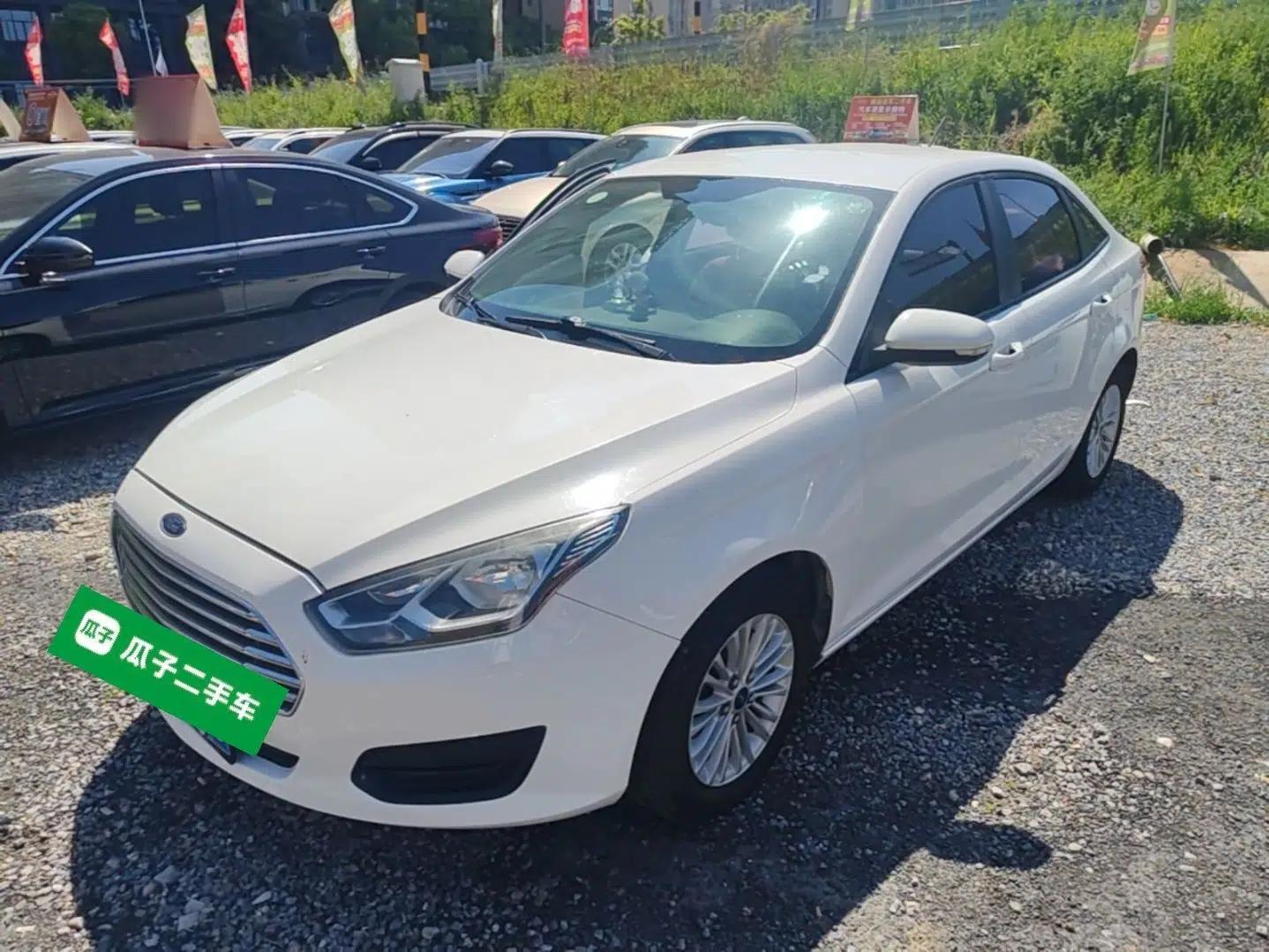 Ford Escort 2017 Revised Version 1.5L Automatic Comfort Edition — миниатюра 1