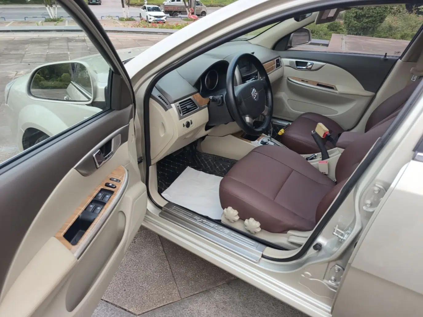 Buick Excelle 2015 1.5L Automatic Classic Model — миниатюра 19