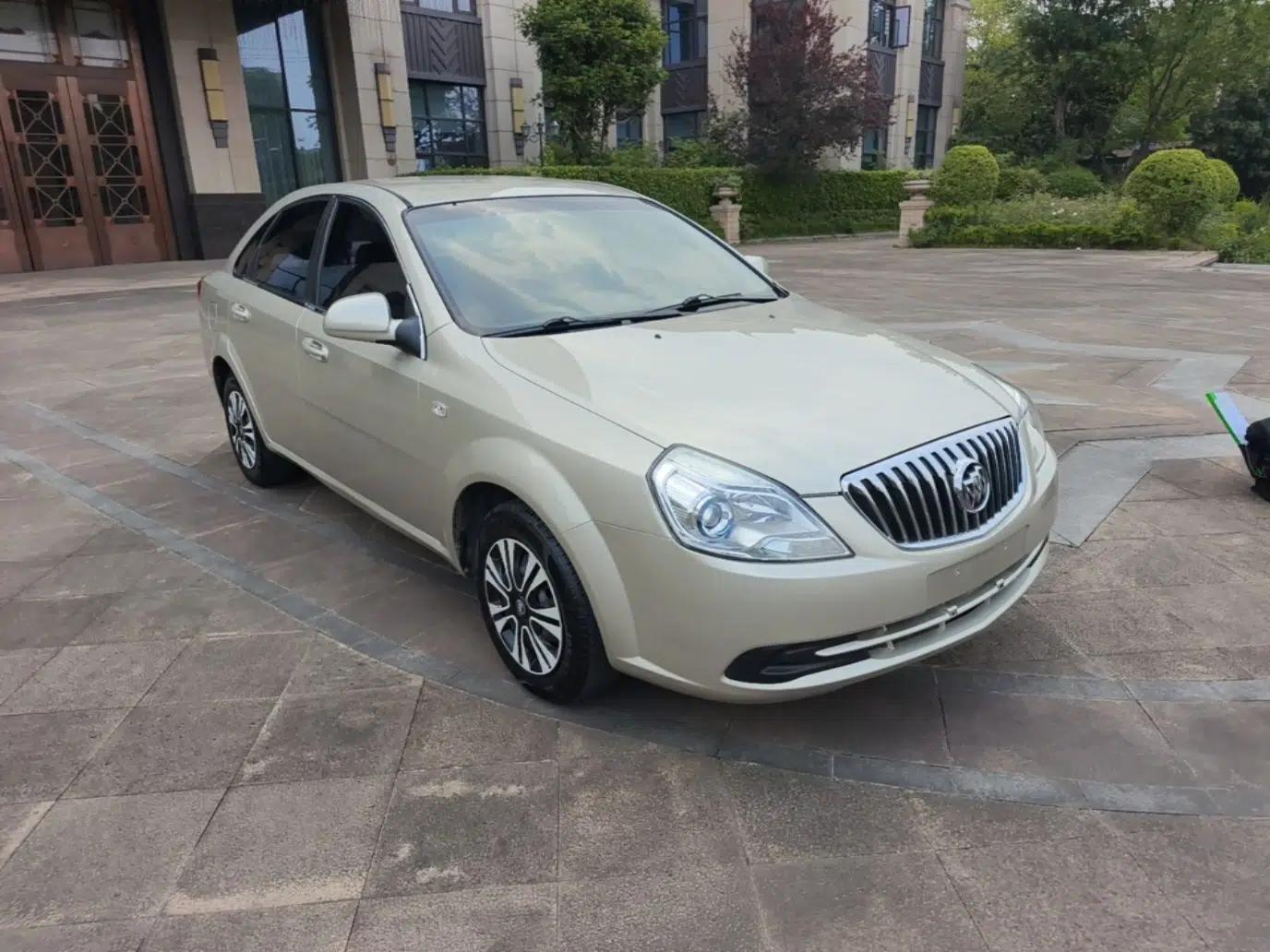 Buick Excelle 2015 1.5L Automatic Classic Model — миниатюра 3