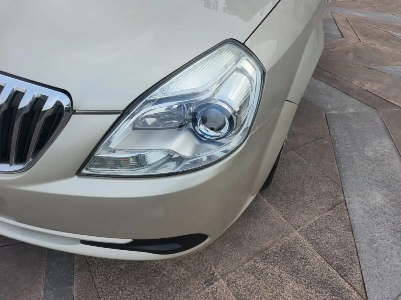 Buick Excelle 2015 1.5L Automatic Classic Model — миниатюра 9