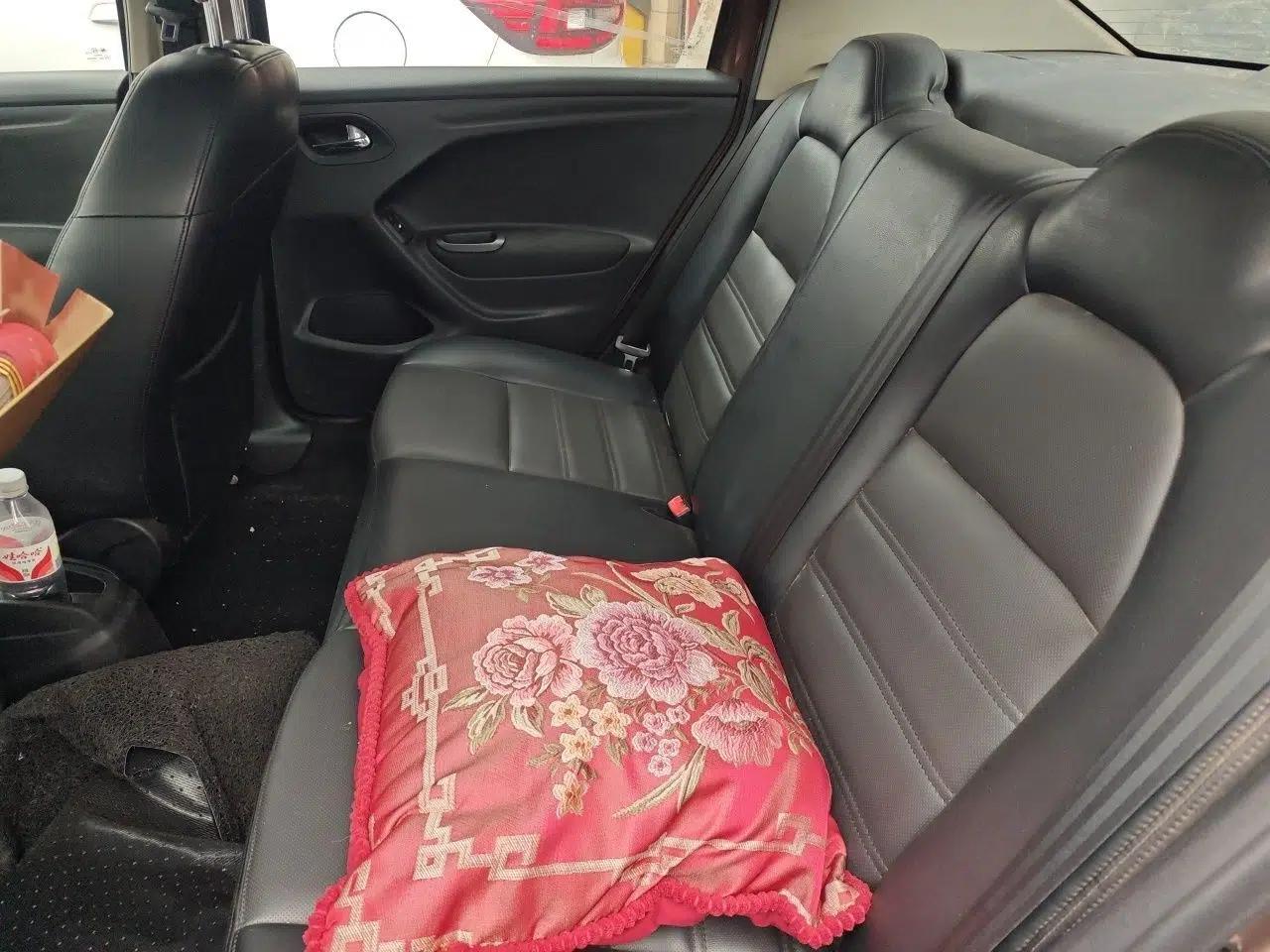 Peugeot 301 2016 1.6L Manual Comfort Edition — миниатюра 20