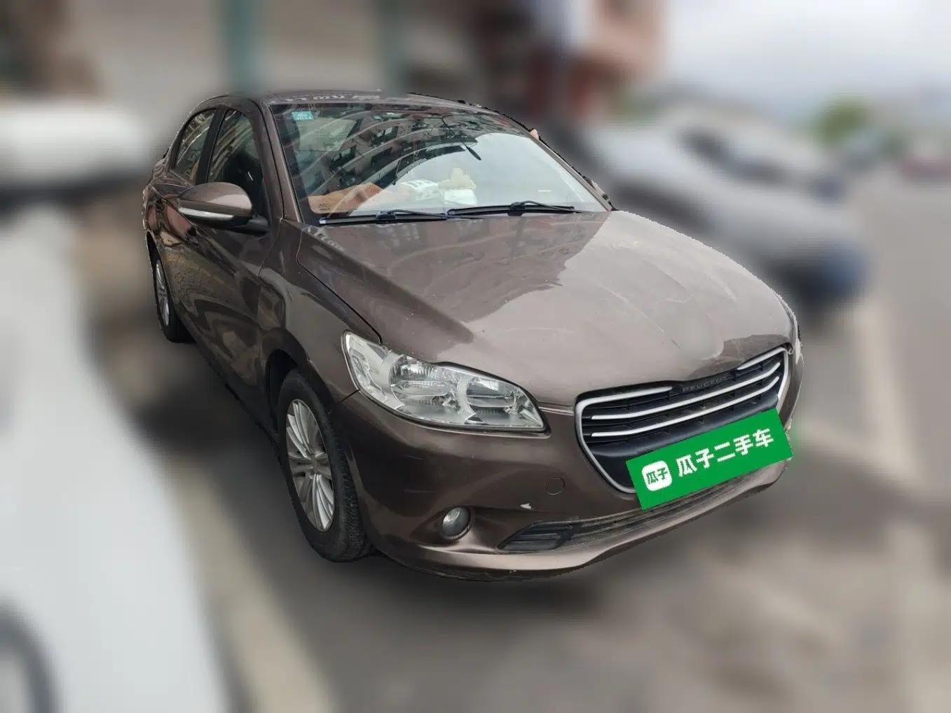 Peugeot 301 2016 1.6L Manual Comfort Edition — миниатюра 3